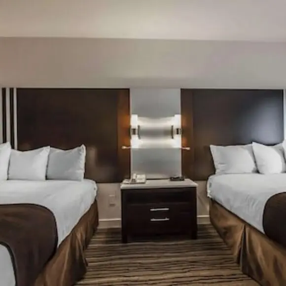 Quality Hotel Airport South | hotel Vancouver | Trivago
