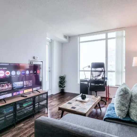 Rivetstays- The Neptune I | vacation home Toronto | Booking.com