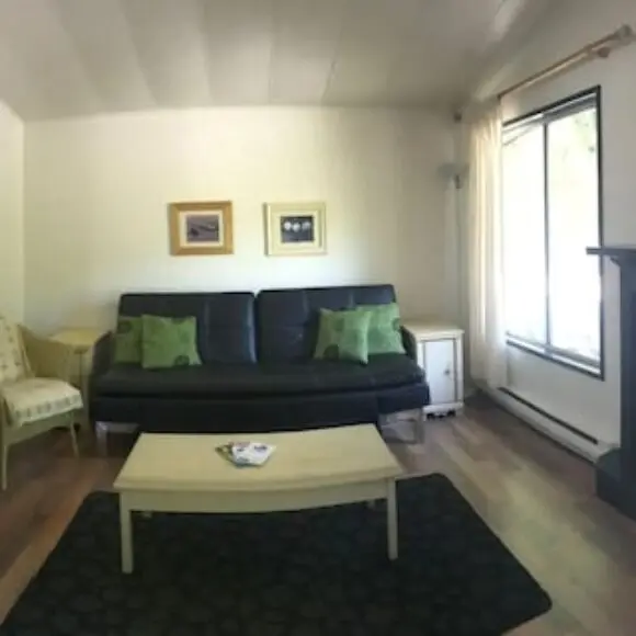 Mackenzie Beach Resort | hotel Vancouver | Trivago