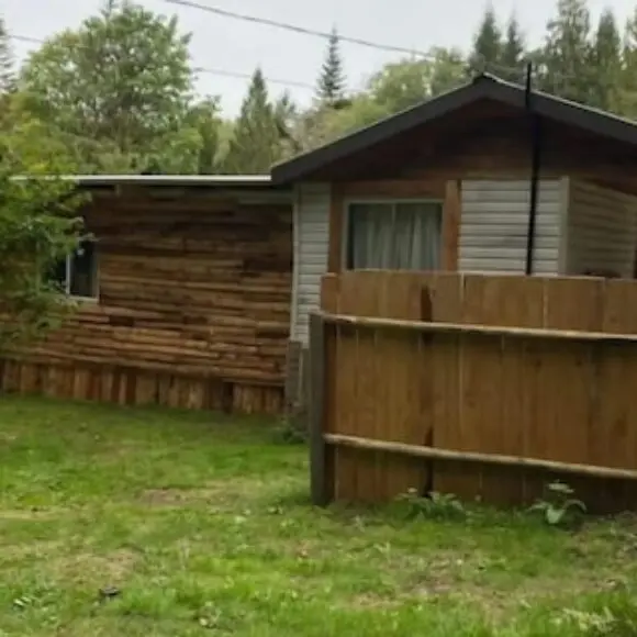 Shabby-chic Rustic-industrial Shipping Container Fully Equiped Tiny Home | hotel Vancouver | Trivago