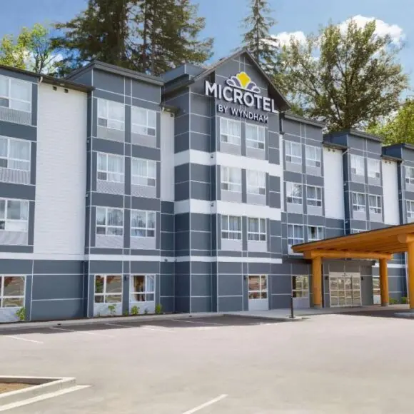 Microtel Inn & Suites by Wyndham Oyster Bay Ladysmith | hotel Vancouver | Booking.com
