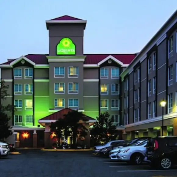 La Quinta Inn by Wyndham Vancouver Airport | hotel Vancouver | Trivago