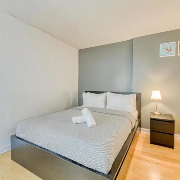 The Pantages Suites | vacation home Toronto | Booking.com