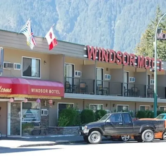 Inn The Mountains | hotel Vancouver | Trivago