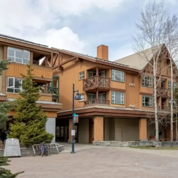 Mountain Views In Whistler Village | hotel Vancouver | Trivago