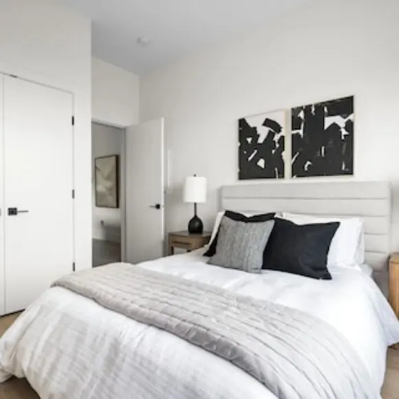 Mountain Getaway / Fire Table / Heated Floors / 135 Mbp | hotel Vancouver | Trivago