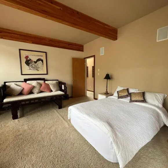 Malahat Fairyland Cottage | vacation home Vancouver | Booking.com