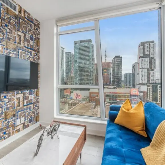 VOGUE Suites Toronto Downtown – Entertainment District | vacation home Toronto | Booking.com