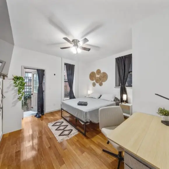 The Global Nook – Private Room near Times Square | budget New York City | Booking.com