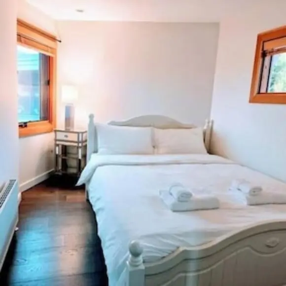 Quiet Modern Dundadrave Oasis | hotel Vancouver | Trivago