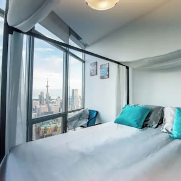 Urban Explore | hotel Toronto | Trivago
