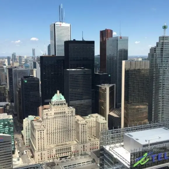 60th Floor Luxury SkySuite 3BD Lake & City Views | vacation home Toronto | Booking.com
