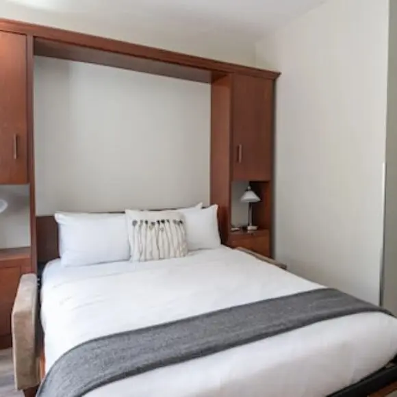 Family Studio At Alpenglow Lodge | hotel Vancouver | Trivago