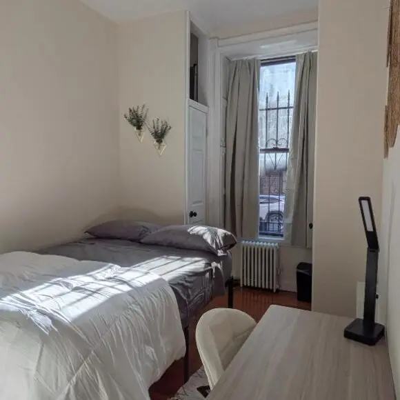 The Midtown Sanctuary – Private Silent Suite at Times Square | budget New York City | Booking.com