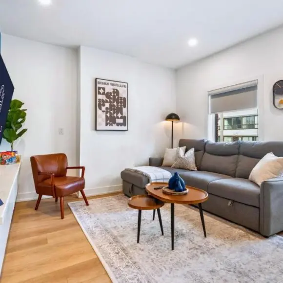 The McCaul by Casa Hotels – Cozy DT Suite near FIFA 2026 | hotel Toronto | Booking.com