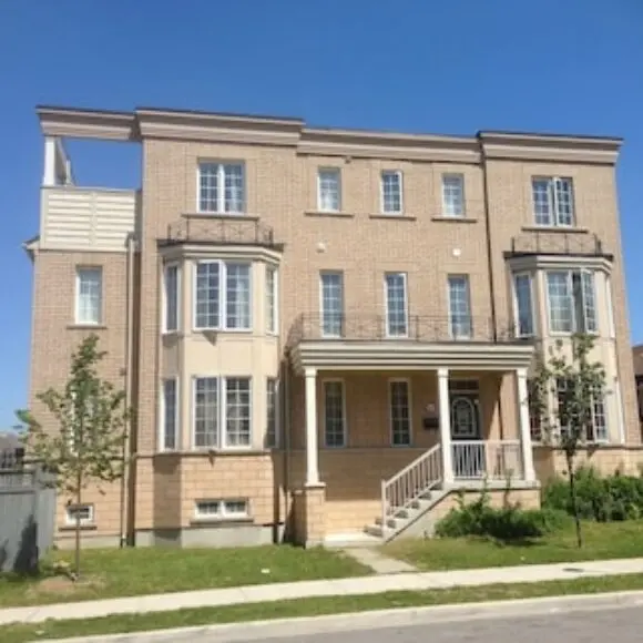 Toronto North Travellers Home | hotel Toronto | Trivago