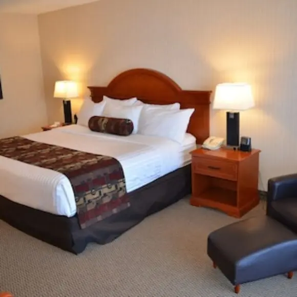 Inn on Long Lake | hotel Vancouver | Trivago