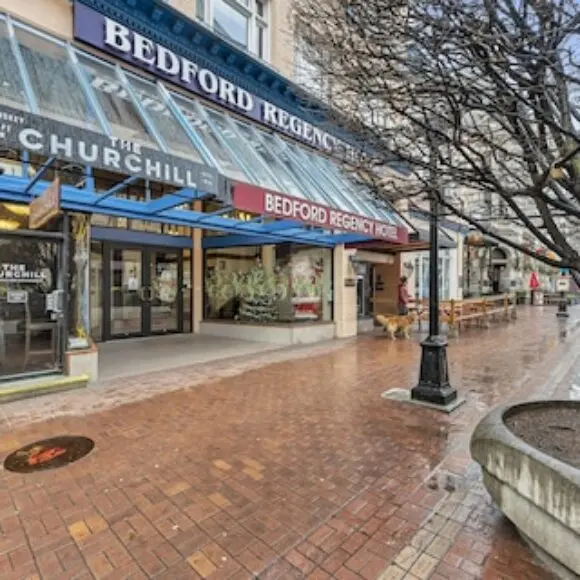 Bedford Regency Hotel | hotel Vancouver | Trivago