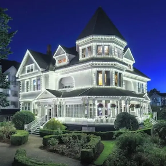 Pendray Inn and Tea House | hotel Vancouver | Trivago