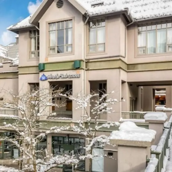 Cozy 5th Floor Studio W/ Gas Fireplace Full Kitchen & Short Walk To The Slopes | hotel Vancouver | Trivago