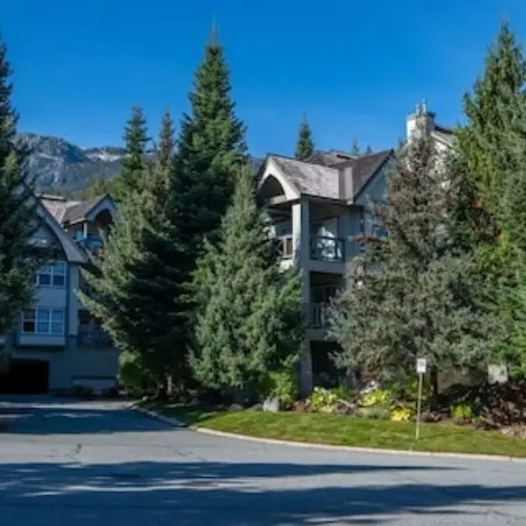 New Bright & Spacious 2 Bedroom Situated In Blueberry Hills | hotel Vancouver | Trivago