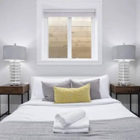 Cosy 2-bed Basement Suite In Quiet Neighbourhood | hotel Vancouver | Trivago