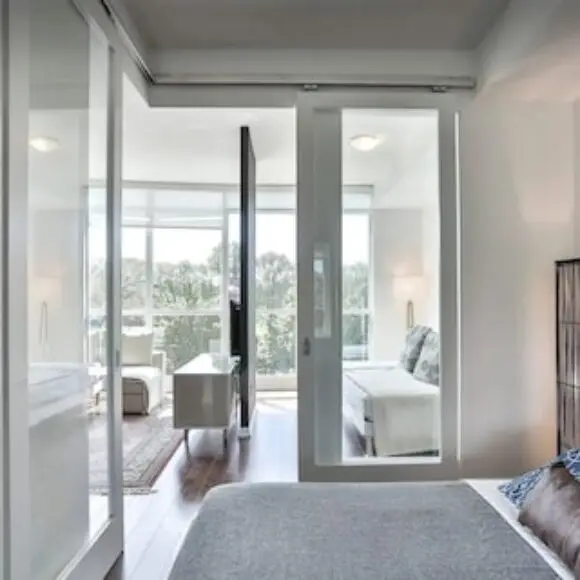 Cheerful And Artsy Condo In Downtown Toronto | hotel Toronto | Trivago