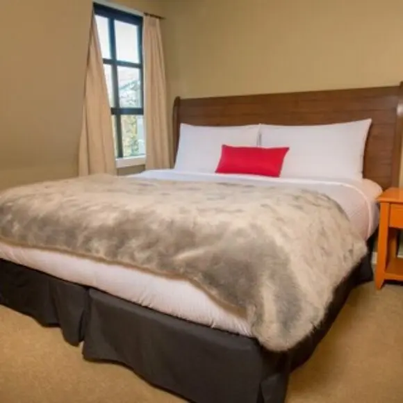 Stunning Slope-side 2 Bedroom Suite With Amazing Mountain View | hotel Vancouver | Trivago