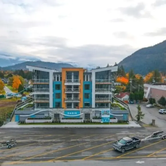 Dreamy Panoramic Lakeview – 1br + Den: Newspace | hotel Vancouver | Trivago