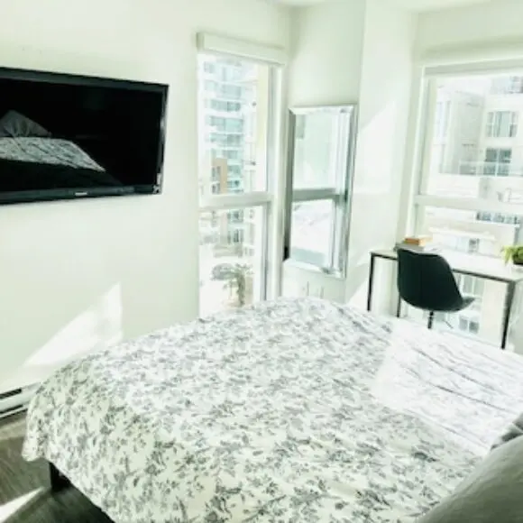 Luxury Condo In Yaletown Steps From The Ocean | hotel Vancouver | Trivago