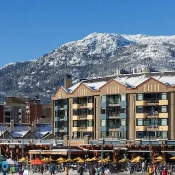 Gibbons Life Accommodations | hotel Vancouver | Trivago