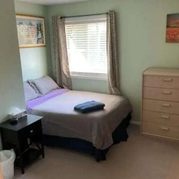 Spacious Suite With Hot Tub/Gym (4+ Pers) | hotel Vancouver | Trivago