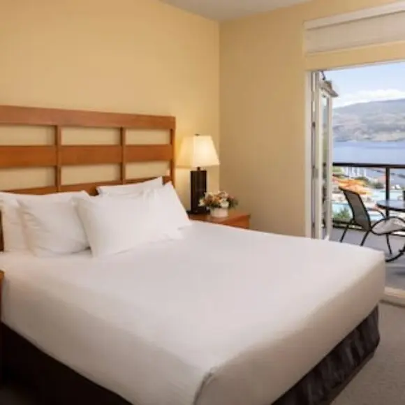 The Cove Lakeside Resort | hotel Vancouver | Trivago