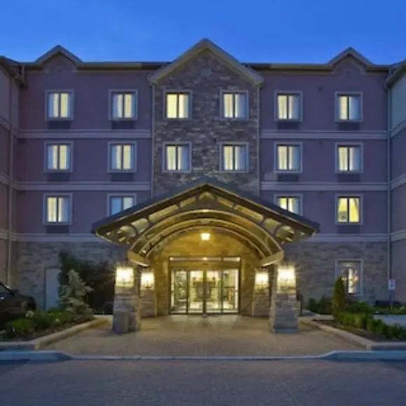 Executive Residency By Best Western Toronto-Mississauga | hotel Toronto | Trivago