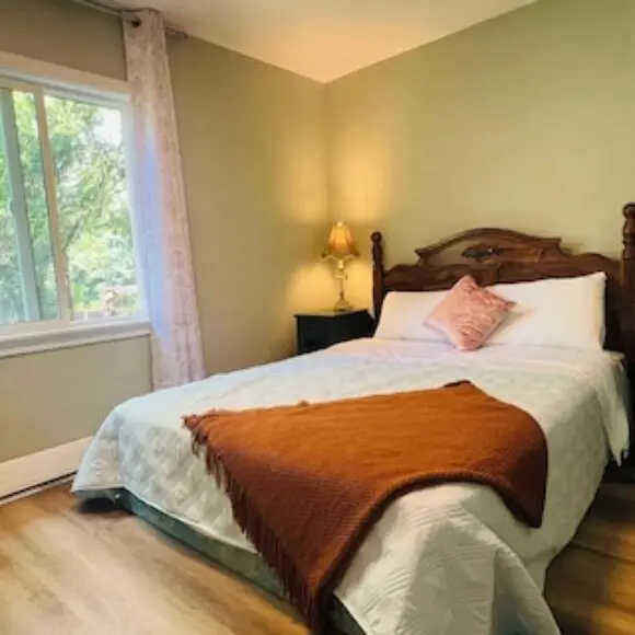 Orchard Cottage In Lantzville Near Nanaimo Brand New Renovation | hotel Vancouver | Trivago