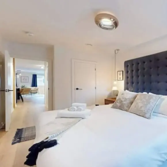 Casa Hotel Elegant 2BR Suite in Leslieville | hotel Toronto | Trivago