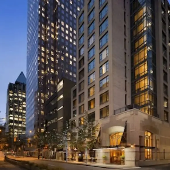 Hotel Le Soleil by Executive Hotels | hotel Vancouver | Trivago