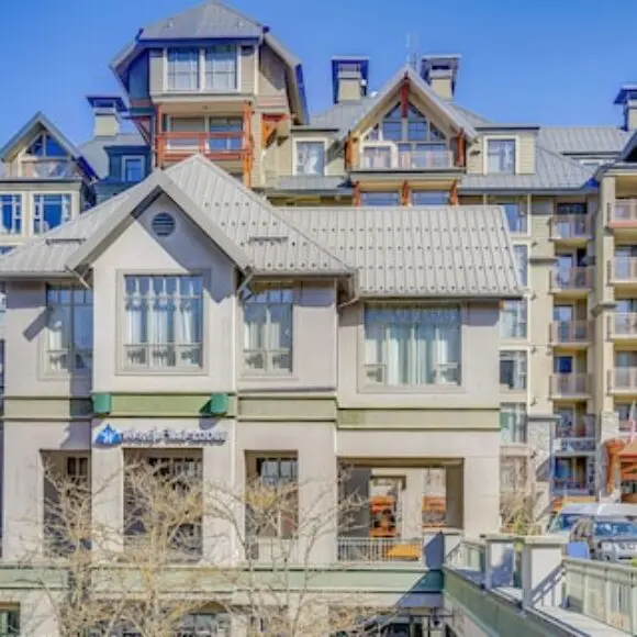Mountain Studio W/ Fireplace Jetted Tub Ski View & Shared Hot Tub/gym! | hotel Vancouver | Trivago