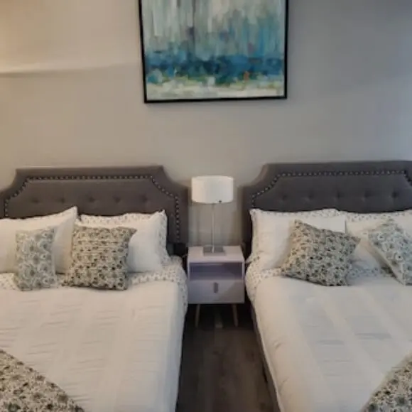 1br Cozy Suite. Minutes Away From Shopping Malls. Sleeps 4nno Cleaning Fees | hotel Vancouver | Trivago