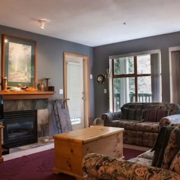 Stoney Creek Northstar 49 – Quiet Location Free Parking Pool And Hot Tub | hotel Vancouver | Trivago