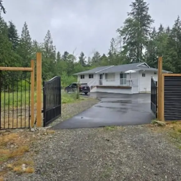 Convenient Private Self Contained Bedroom In A Farm And Near A Creek | hotel Vancouver | Trivago