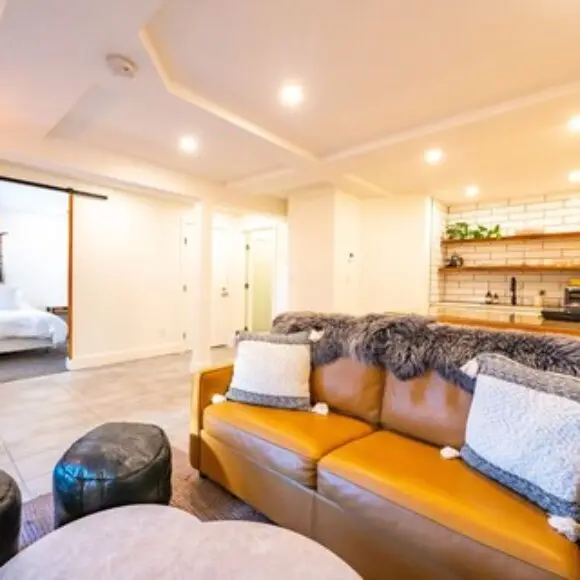 Dog Friendly & Luxury Suite | hotel Vancouver | Trivago