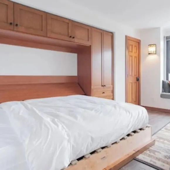 Moscato – Ski-in/ski-out (closest Building From The Chair Lifts) | hotel Vancouver | Trivago