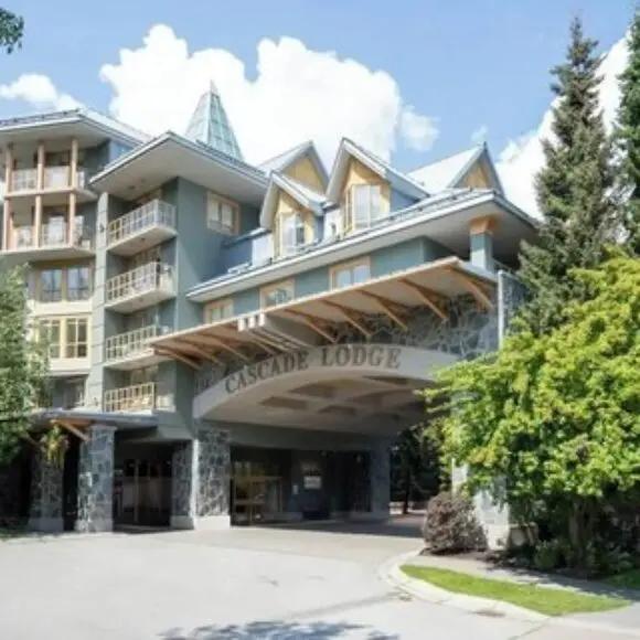 Plush King Bed In Luxury Suite | hotel Vancouver | Trivago
