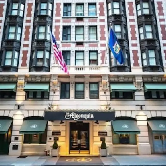 2 Connecting Suites At A 4⭐️ Hotel | hotel New York City | Trivago