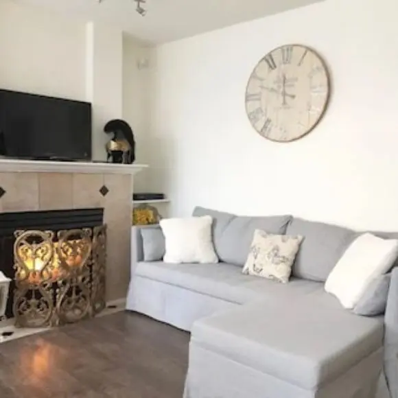 Charming Apartment Near The Sea Wall | hotel Vancouver | Trivago