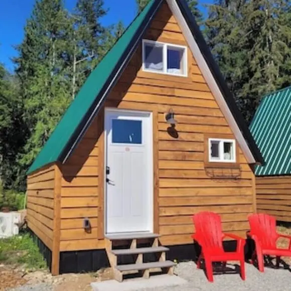Farmhouse cabin on 33 acre farm | hotel Vancouver | Trivago
