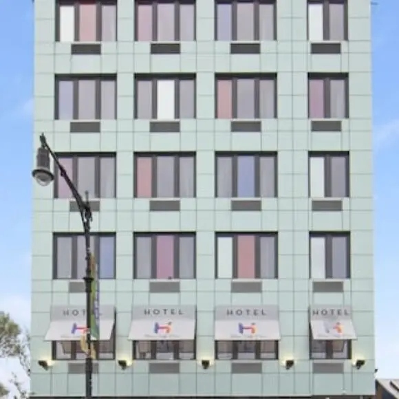 Hotel 365 Bronx | hotel New York City | Trivago