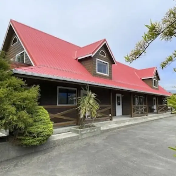 Raven Lady Suite 201- Centrally Located In Ucluelet | hotel Vancouver | Trivago