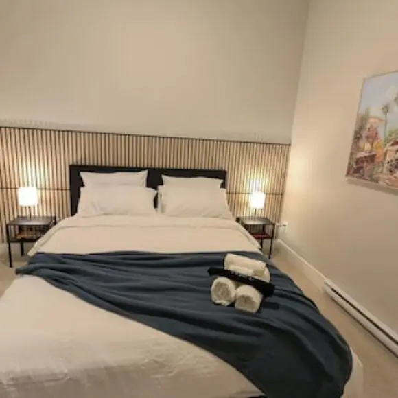 Cozy Private 1- Bedroom Suite in Westhills | hotel Vancouver | Trivago